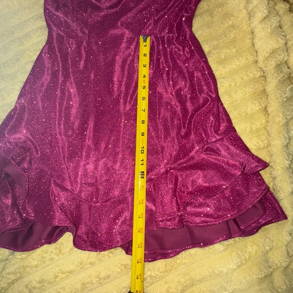 Women’s Pink Sparkly Semi Formal Dress Mini Strapless Tiered Size 11 - Picture 6 of 12